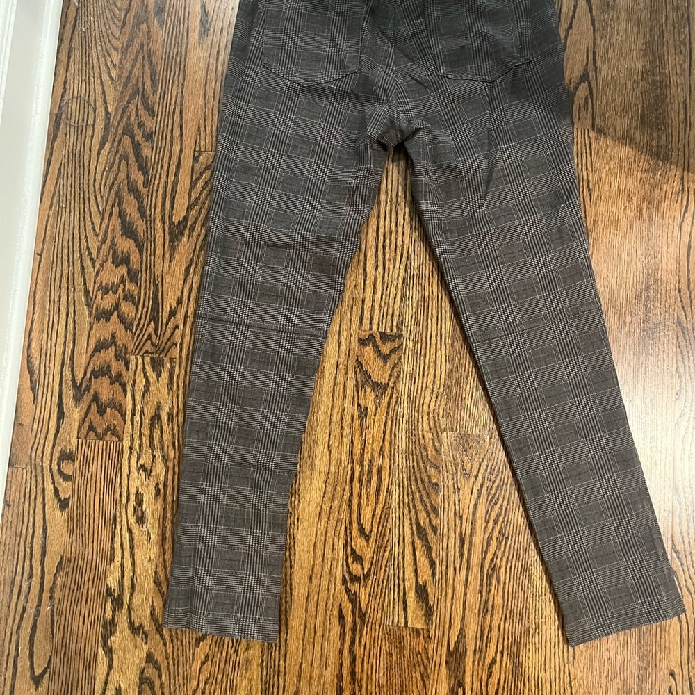 Sanctuary Plaid Ankle Pants in Gray